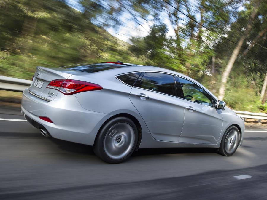  Hyundai i40 Sedan 2012 года  (AU) (фото 11 из 12)